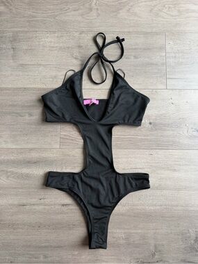 Edikted Unity Cut Out Bodysuit - black - size XS